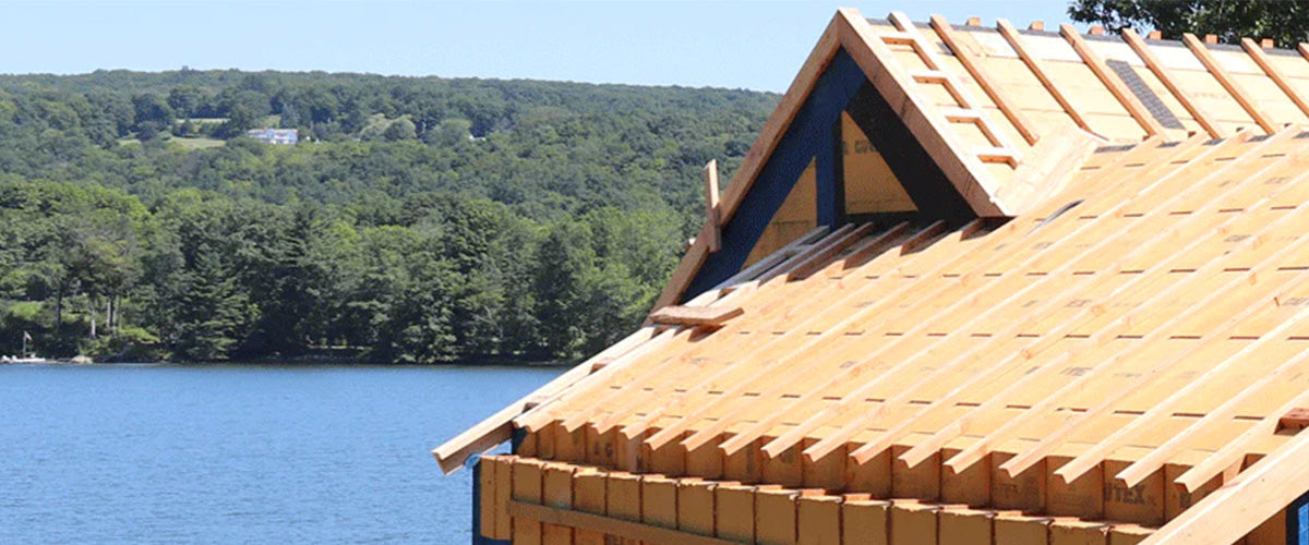 A CLT Home On The Lake